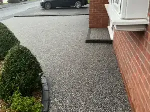 Completed resin bound stone driveways installation by Decorative Stone Driveways