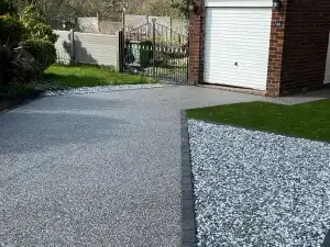 Completed resin bound stone driveways installation by Decorative Stone Driveways