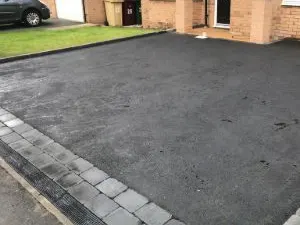 Completed tarmac installation by Decorative Stone Driveways
